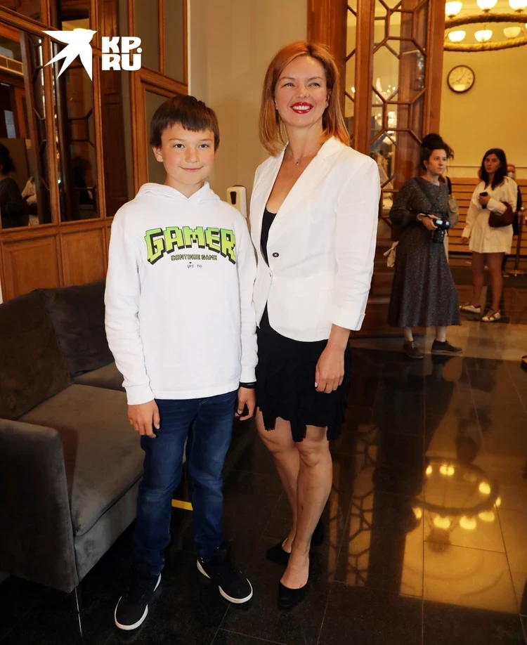 Илья Авербух перестал молчать о внебрачном сыне от Алисы Гребенщиковой: подтвердил слова матери ребенка