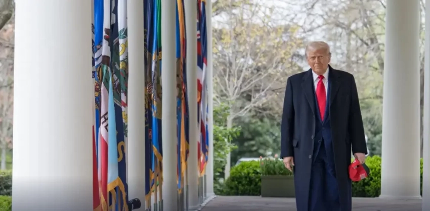 «Трамп открывает ГУЛаг»: западная пресса пугает читателей сравнением Трампа со Сталиным