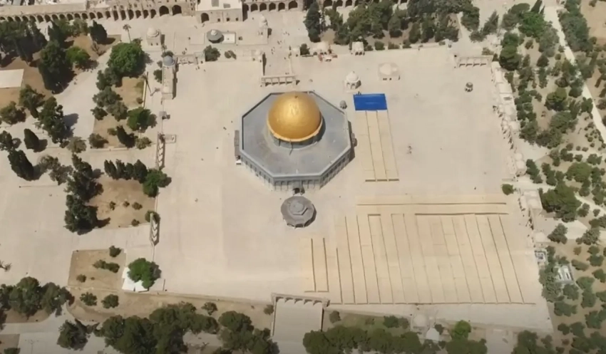 Министр нацбезопасности Израиля помолился в мусульманской святыне и призвал завоевать сектор Газа